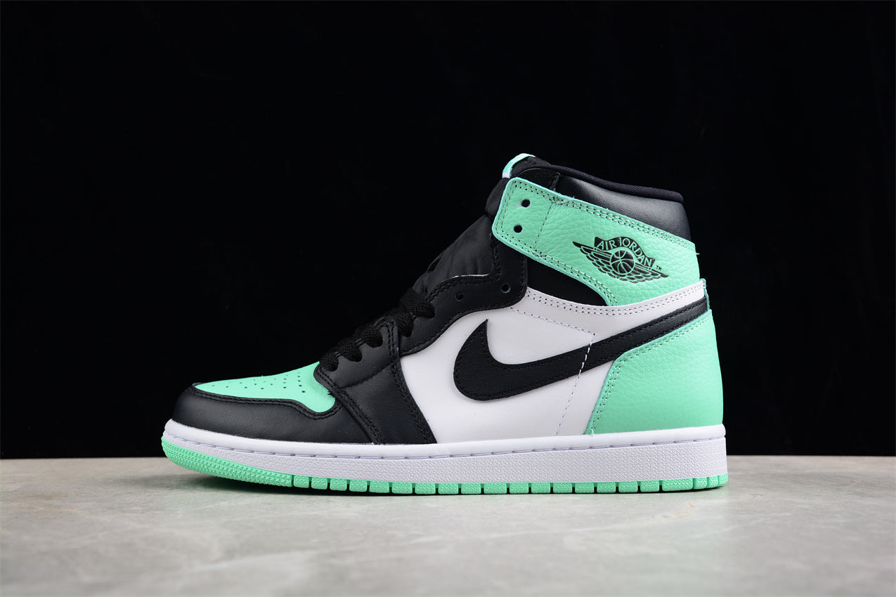 Air Jordan 1 Retro High OG Mint Green & Black