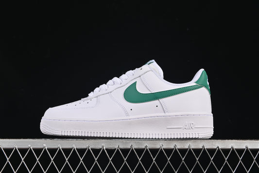 Nike Air Force 1 ’07 Low White & Malachite Green