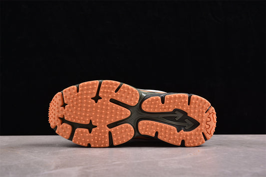 Off-White™ x Nike Zoom Vomero 5 – Olivgrün/Orange/Weiß: Die Fusion aus Funktionalität, Design und Streetwear-Rebellion