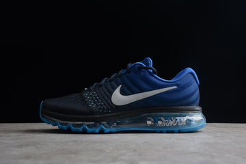 Nike Air Max 2017 in einer dunkelblau-schwarzen Farbvariante mit einer